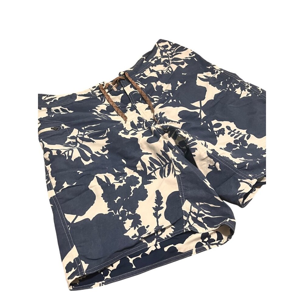 Men's Patagonia Blue Cream Floral Wavefarer Board Shorts Trunks 34 Reverse